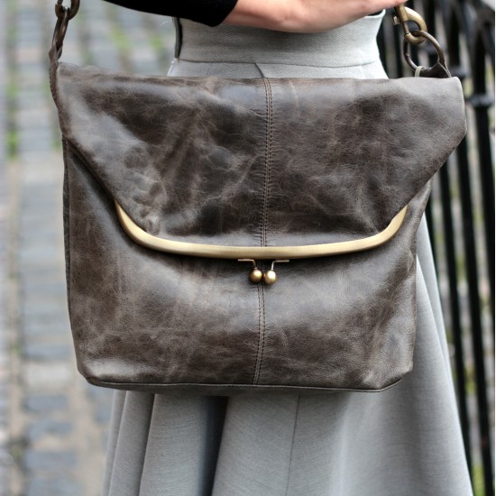 Dublin Large Clip Bag Charcoal Leather
