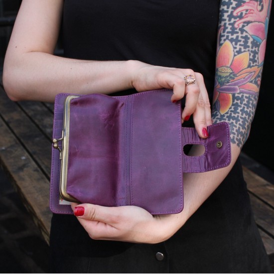Evanna Large KissClip Wallet Purple