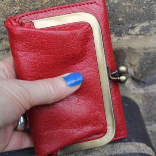 Evanna Small Clip frame Wallet Red Leather