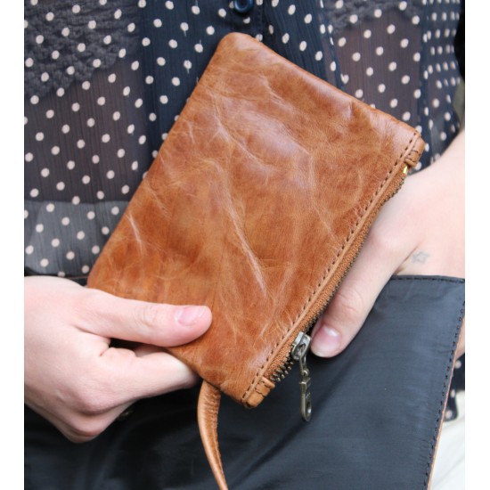 Messenger Bag Medium Twister Closing Tan Leather