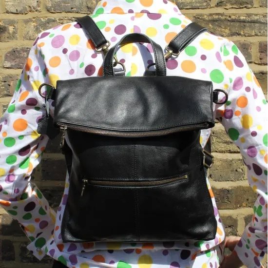 Convertible Rucksack to Crossbody - Black Wax Shine - Artisan Leather Bag Amelie 2 in 1 