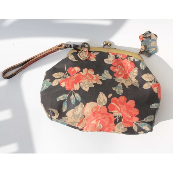 Evanna Clutch Bag Black and red Floral Leather 