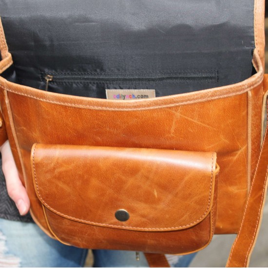 Isabelle Saddle Bag Tan Smooth Medium