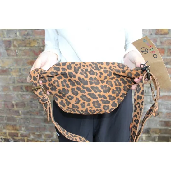 バッグ BAA LEOPARD SPECIFICATIONS WAIST BAG 1959451_1.jpg