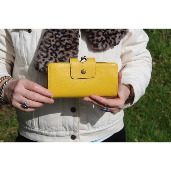 Evanna large yellow clip frame wallet