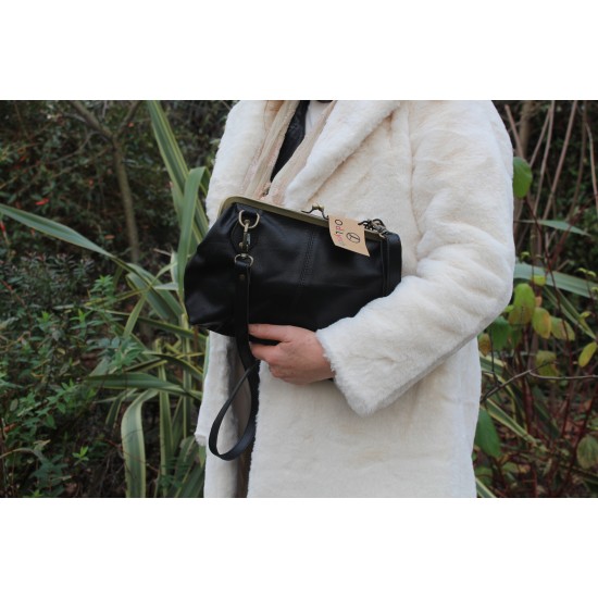 Athina Top Black Leather Clip Bag 
