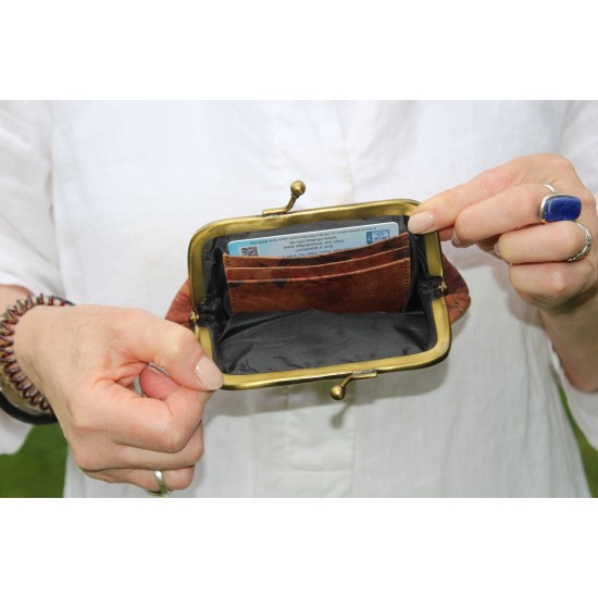 Miranda clip purse with card slots