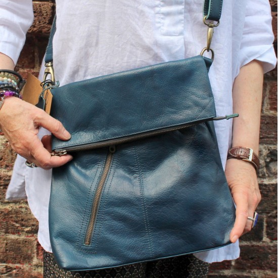 Amelie Zip Fold Over bag blue 