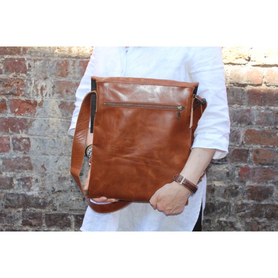 Messenger Bag Tan Leather Twister Lock