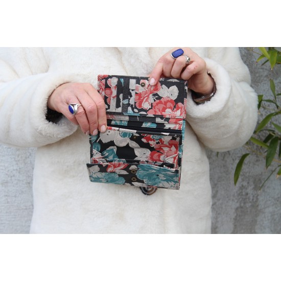Madamzel Floral Wallet