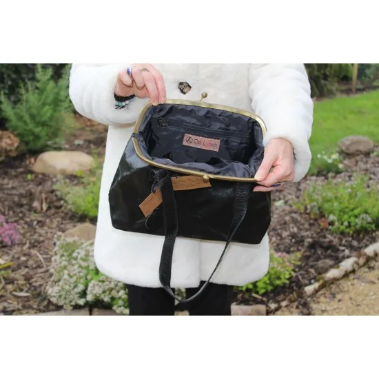 Kiss Lock Large Black Leather Top Clasp Shoulder Bag