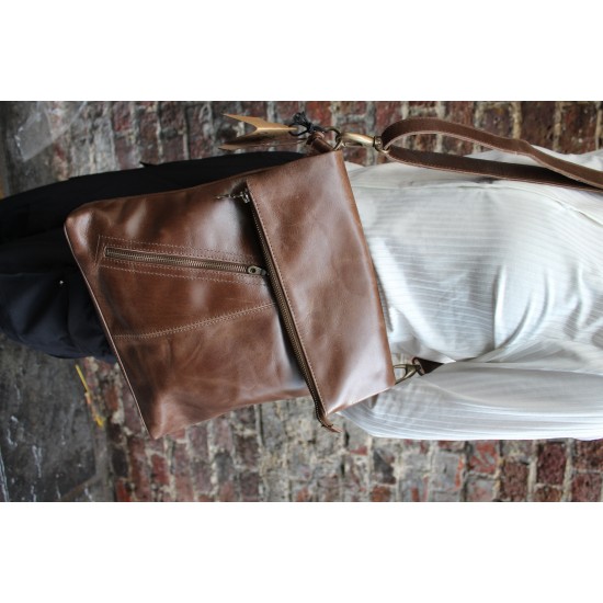Amelie Crossbody Messenger Bag Brown Leather