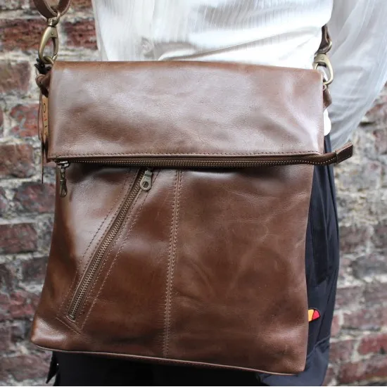 Amelie Swing Crossbody Messenger Bag Brown Leather