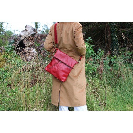 Amelie Flap Zip Messenger bag Red 