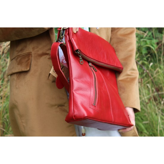 Amelie Flap Zip Messenger bag Red 
