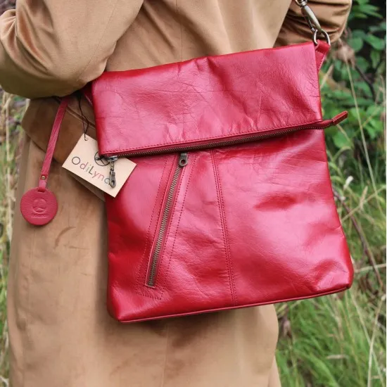 Amelie Flap Zip Messenger bag Red 