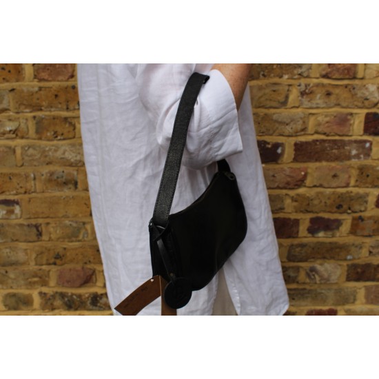 Edith mini shoulder bag black