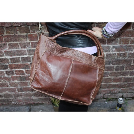 Bach Medium Tote Light Brown Leather