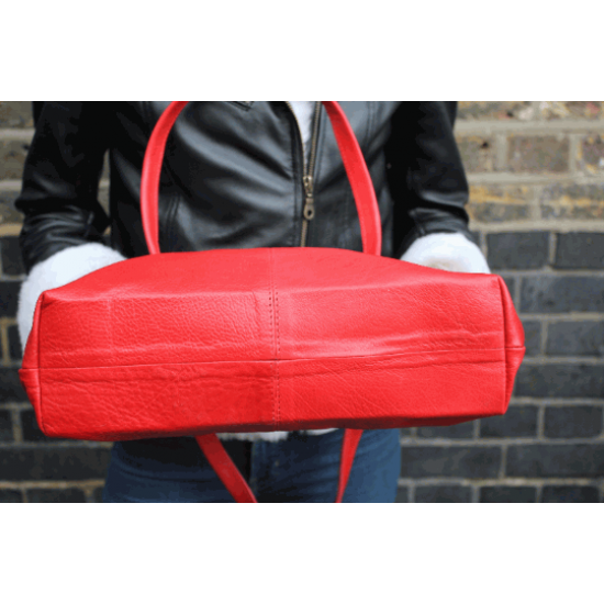 Doris Shoulder Bag Clipframe Red